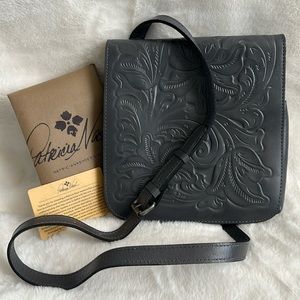 Patricia Nash purse, crossbody, gray smoke
